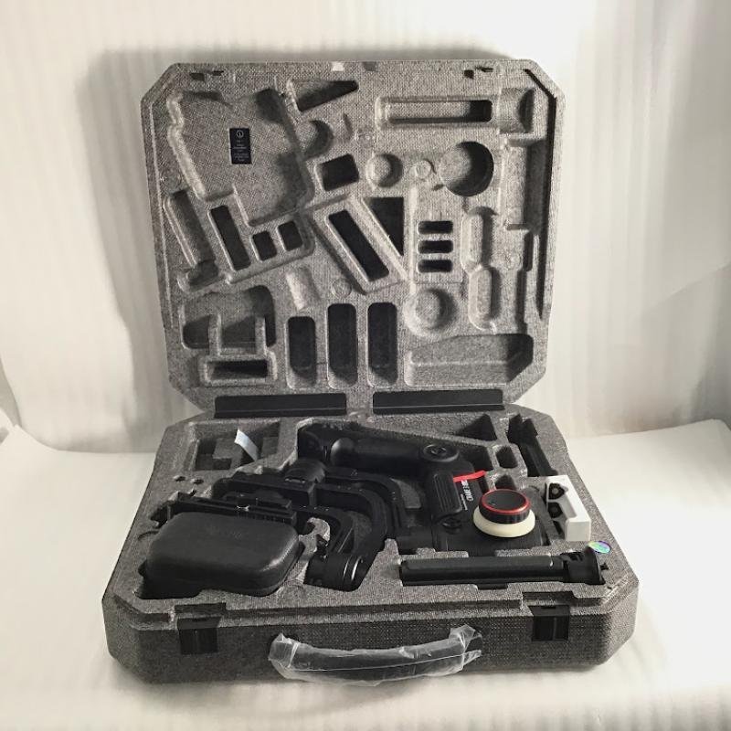 【中古品】 ZHIYUN / ジーウン CRANE 3 LAB 3軸スタビライザー C020013J スタンダードパッケージ 最大7.5h 標準:4h 標準:360° 30016560の画像1