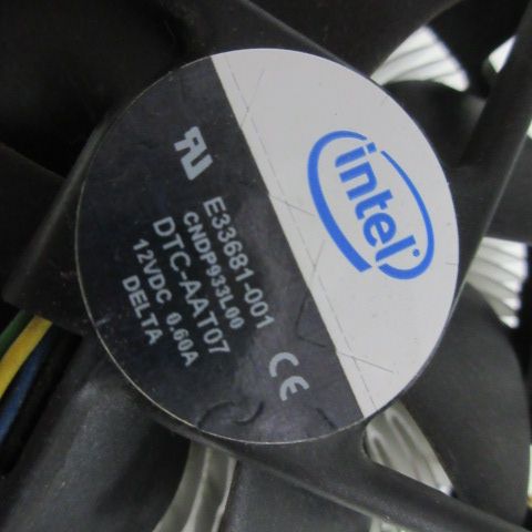 INTEL  プロセッサー E33681-001 CNDP933L00 CPU クーラー