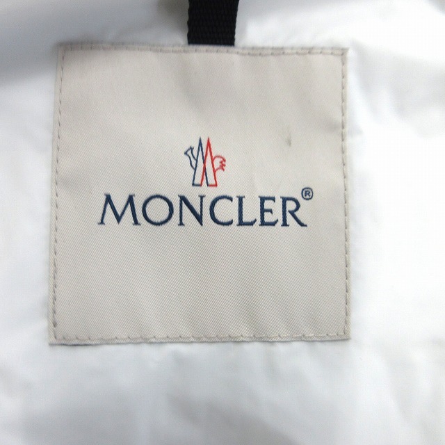 2021年製 モンクレール MONCLER メルクタ パッカブル ジャケット Melucta Windbreaker ナイロン ウインドブレーカー 2 ホワイト レディース_画像9