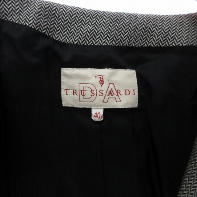 トラサルディ TRUSSARDI セットアップ ジャケット フレアスカート ひざ下丈 ウール シルク混 幾何学模様 総柄 白黒 40 38 約M_画像8