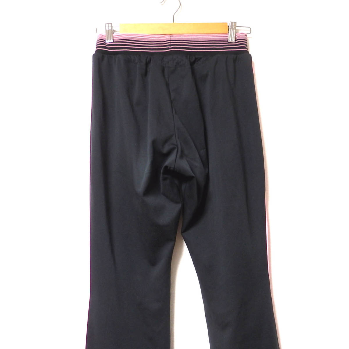 ナイキジャージ上下/セットアップ WOMEN'S レディース Lサイズ ナイキジャージ上下/セットアップ WOMEN'S レディース Lサイズ