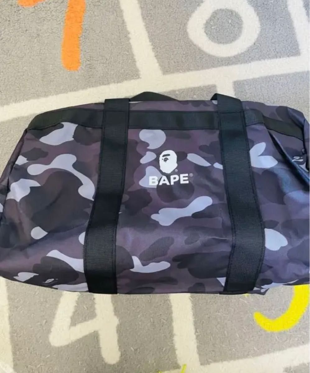 BAPE A BATHING APE／ ブラックダッフルバッグ 付録品ノベルティ