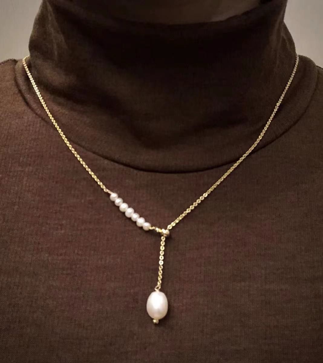 新品　ネックレス　真珠　真鍮　上品　レディース　デザイン感　おすすめ 鎖骨