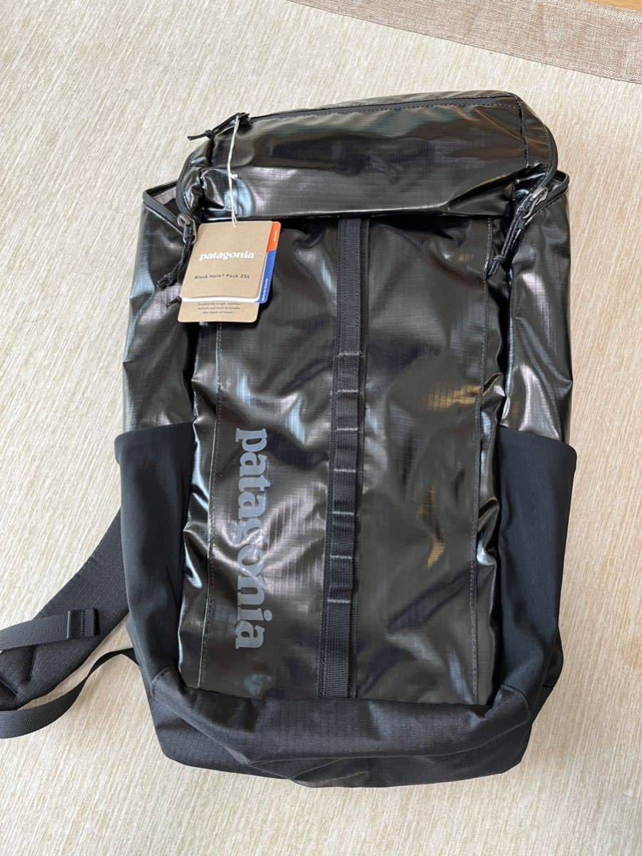 人気が高い patagonia リュック カバン 黒 ブラック 新品未使用品タグ