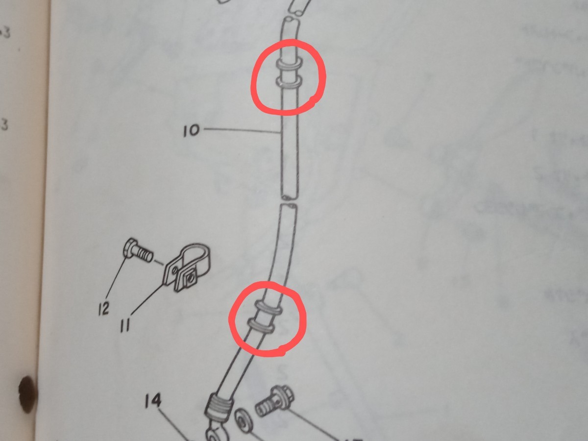 ☆希少！YAMAHA ヤマハ FZR250 2KR 純正ブレーキホース用 ラバー ゴムストッパー 良品！☆_画像3