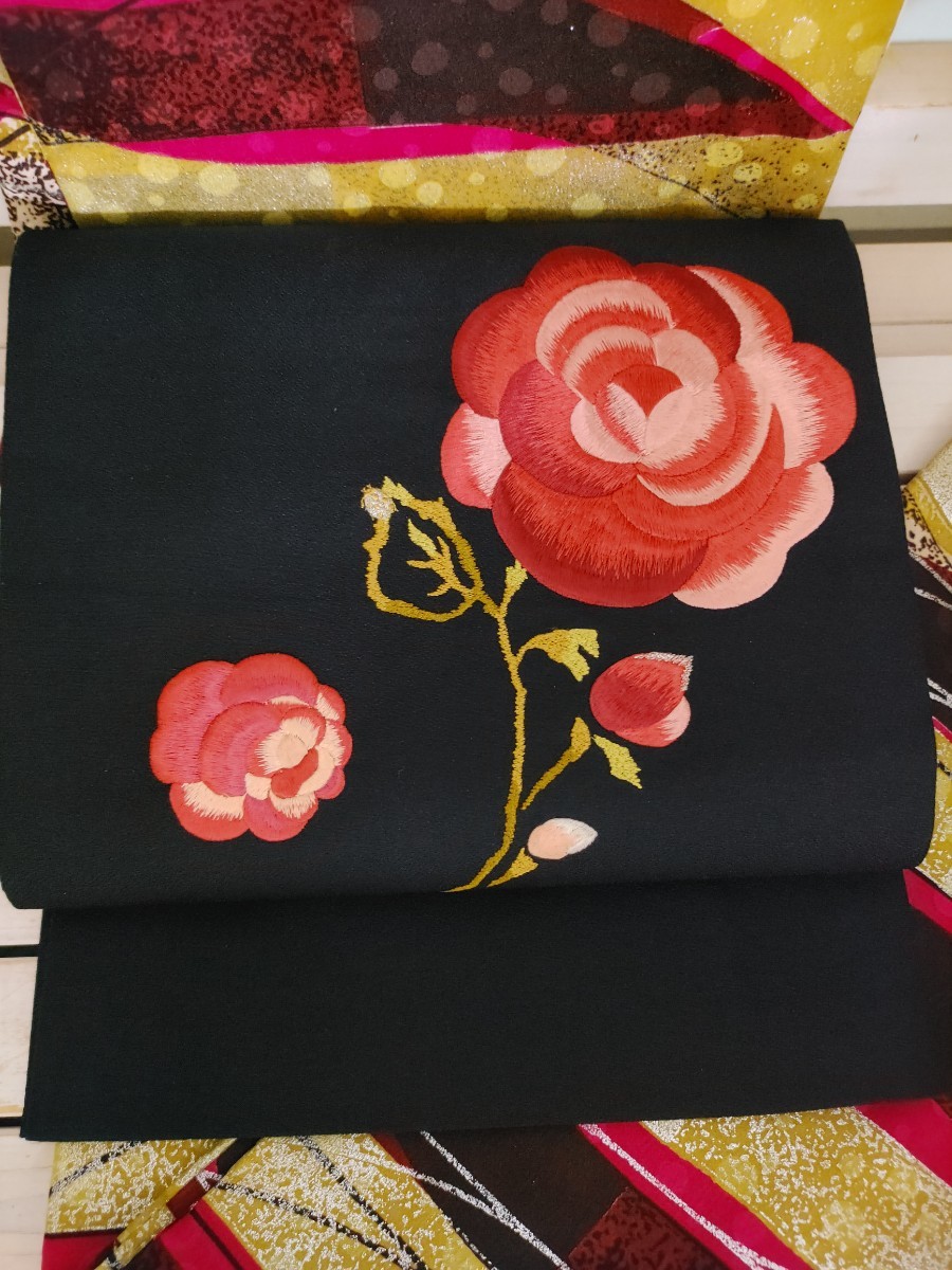 TSUMORI CHISATO ツモリチサト　名古屋帯　一重太鼓袋帯　てんとう虫　蝶　薔薇　刺繍　黒　化繊　洗える着物_画像1