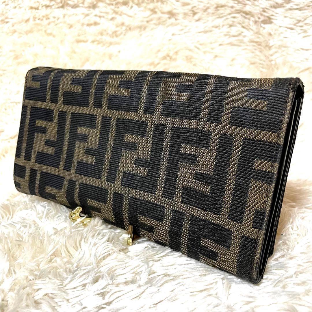 FENDI ズッカ柄 二つ折り財布-