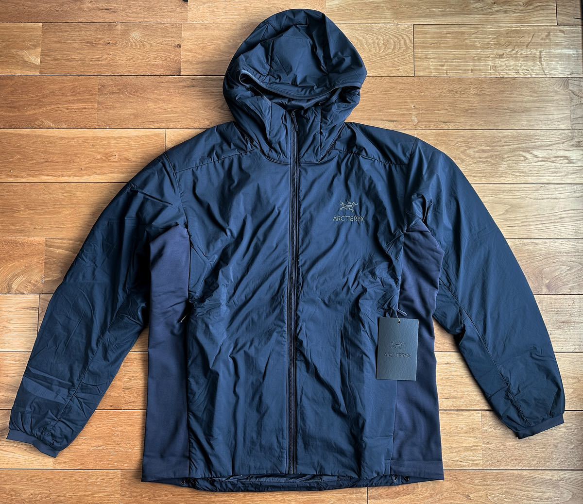 豪華ラッピング無料 Atom 新品】ARC'TERYX 国内正規 【2023 Hoody