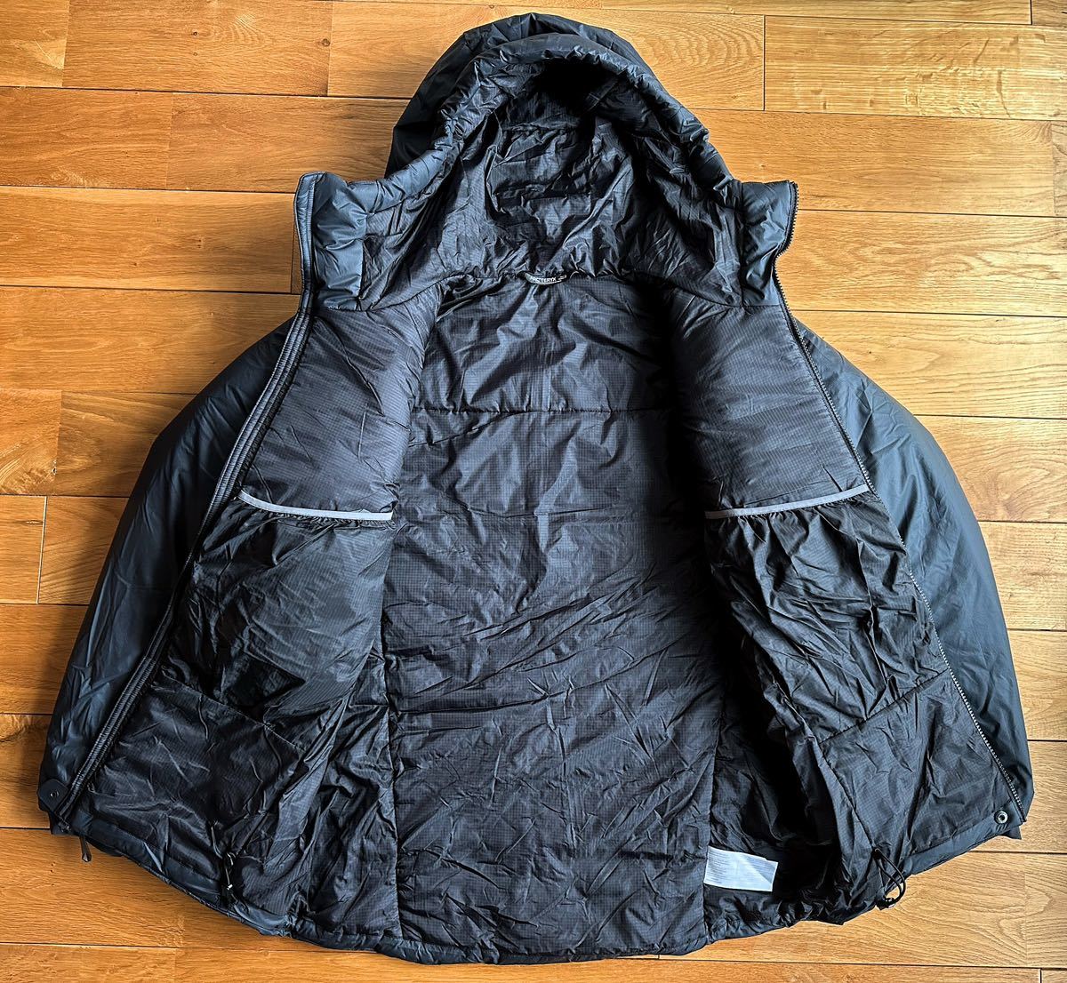 2022年最新入荷 国内正規】ARC'TERYX 【新品 Nuclei チャコールグレー