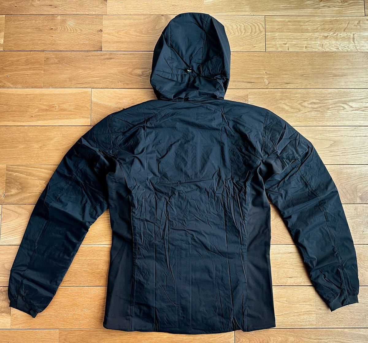 満点の Atom 新品】ARC'TERYX 国内正規 【2023 Hoody メンズ S