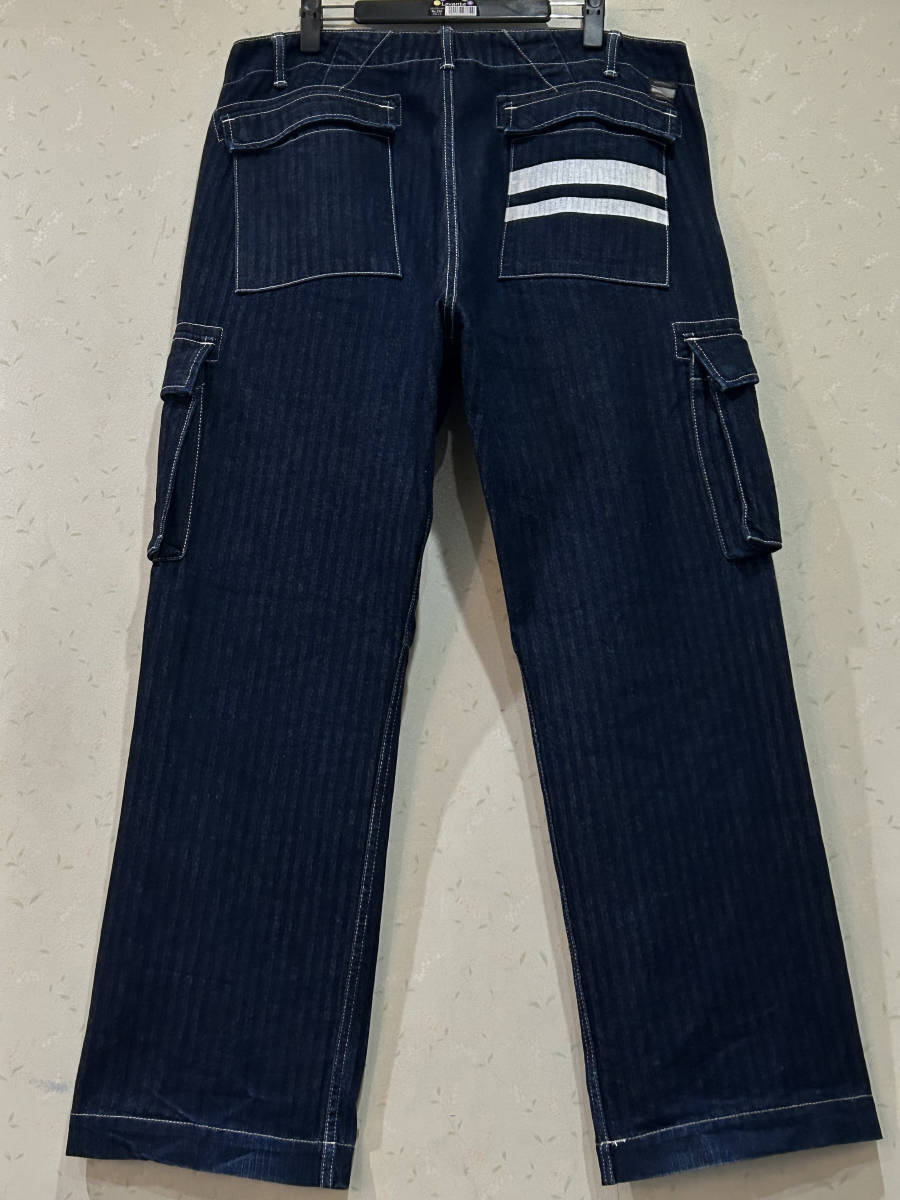 ※桃太郎ジーンズ MOMOTAROJEANS 出陣 01-037 ヘリンボーン カーゴ デニムパンツ 日本製 濃紺 大きいサイズ 38 　　　 BJBC.I_画像1