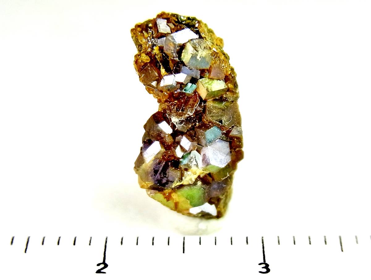 [国産鉱物]　レインボーガーネット小群晶・奈良県産　T42 _画像8