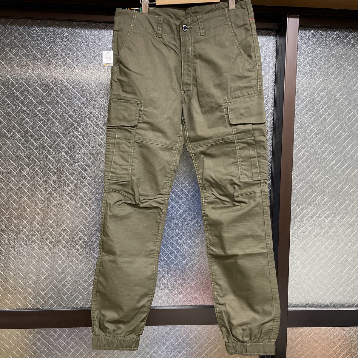 G CARGO PANTS MILITARY STRETCH ミリタリー　ストレッチ　Mサイズ　未使用　リップストップ　カーゴパンツ　カーキ　メンズ　ストレッチ_画像6