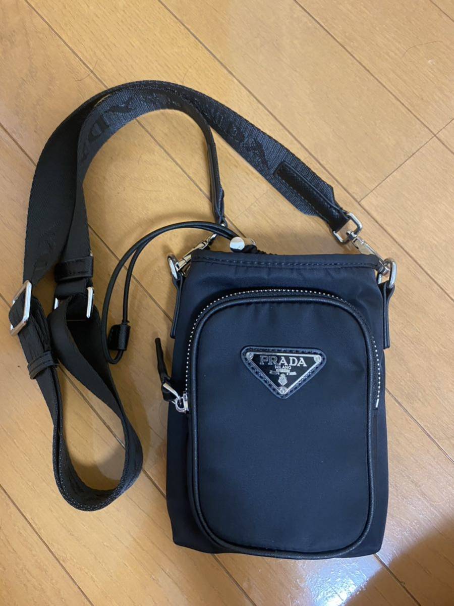 プラダ PRADA プラダ スマホショルダー ナイロン ポーチ ブラック