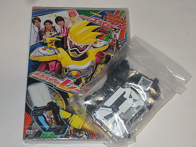 ★即決新品　仮面ライダーエグゼイド　レーザー超バトルDVD＆限定ガシャット　飯島寛騎/松田るか/石ノ森章太郎先生/東映_画像2