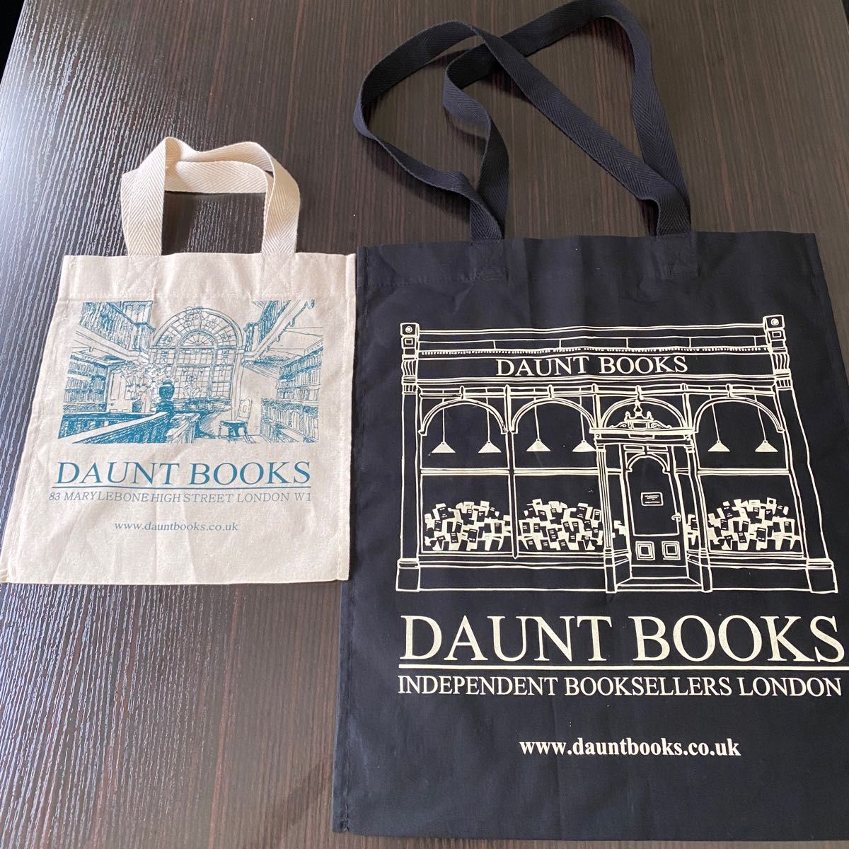 お値下げ！DAUNT BOOKS ロンドン 正規品 現地購入 トートバック 2点