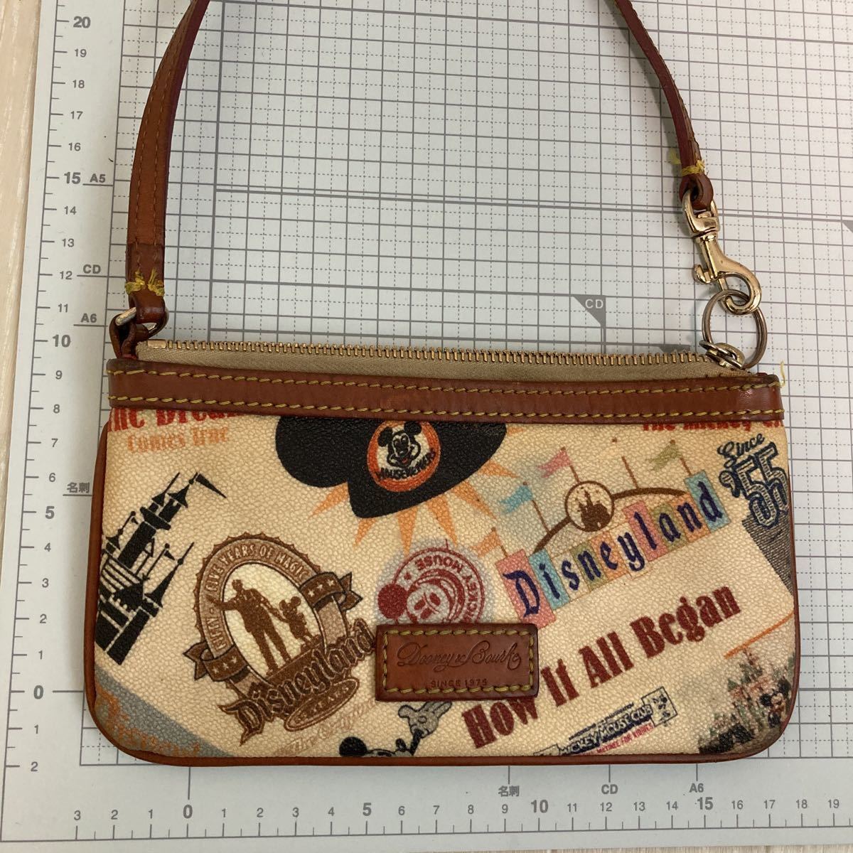 ディズニー　Disney ヴィンテージ　vintage ディズニー　ポーチ　日本未発売　小物入れ　財布　マルチケース_画像10