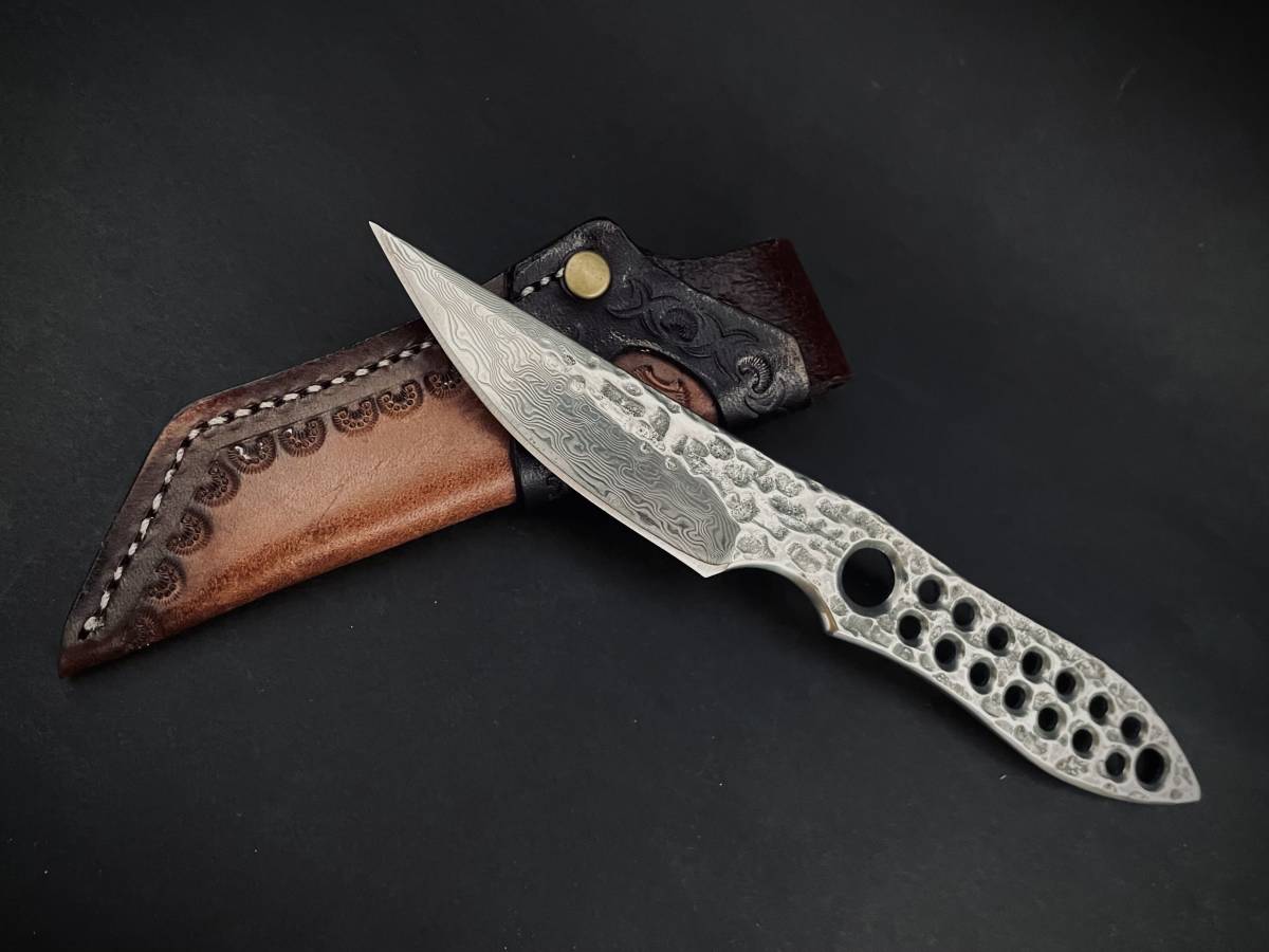ナイフ　#154 スキナーナイフ　ダマスカス鋼　狩猟　アウトドア