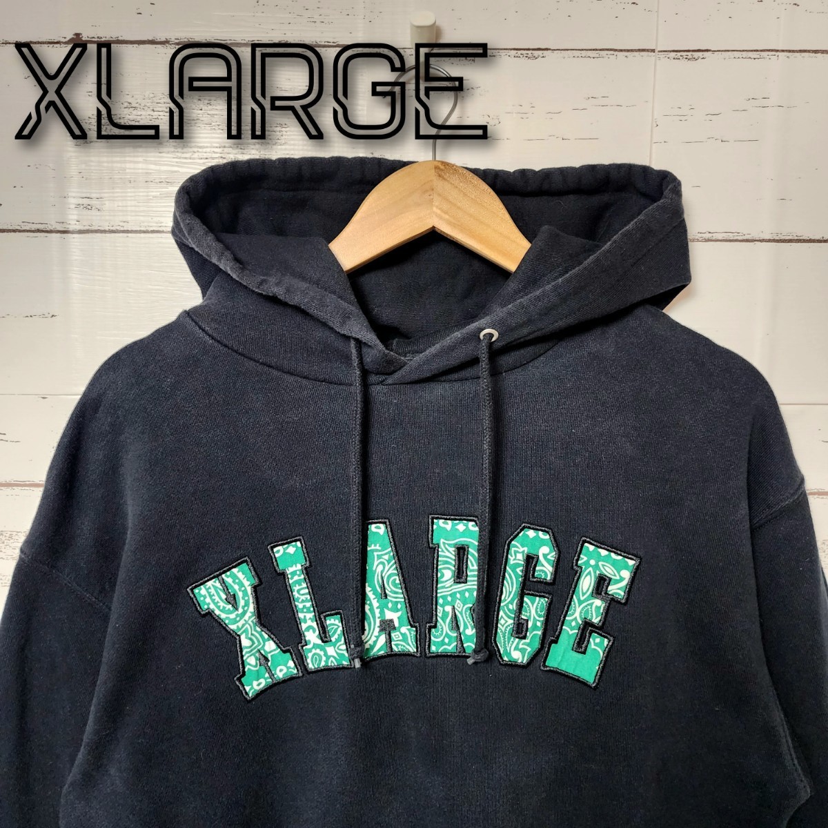 XLARGE パーカー センターロゴ刺繍-
