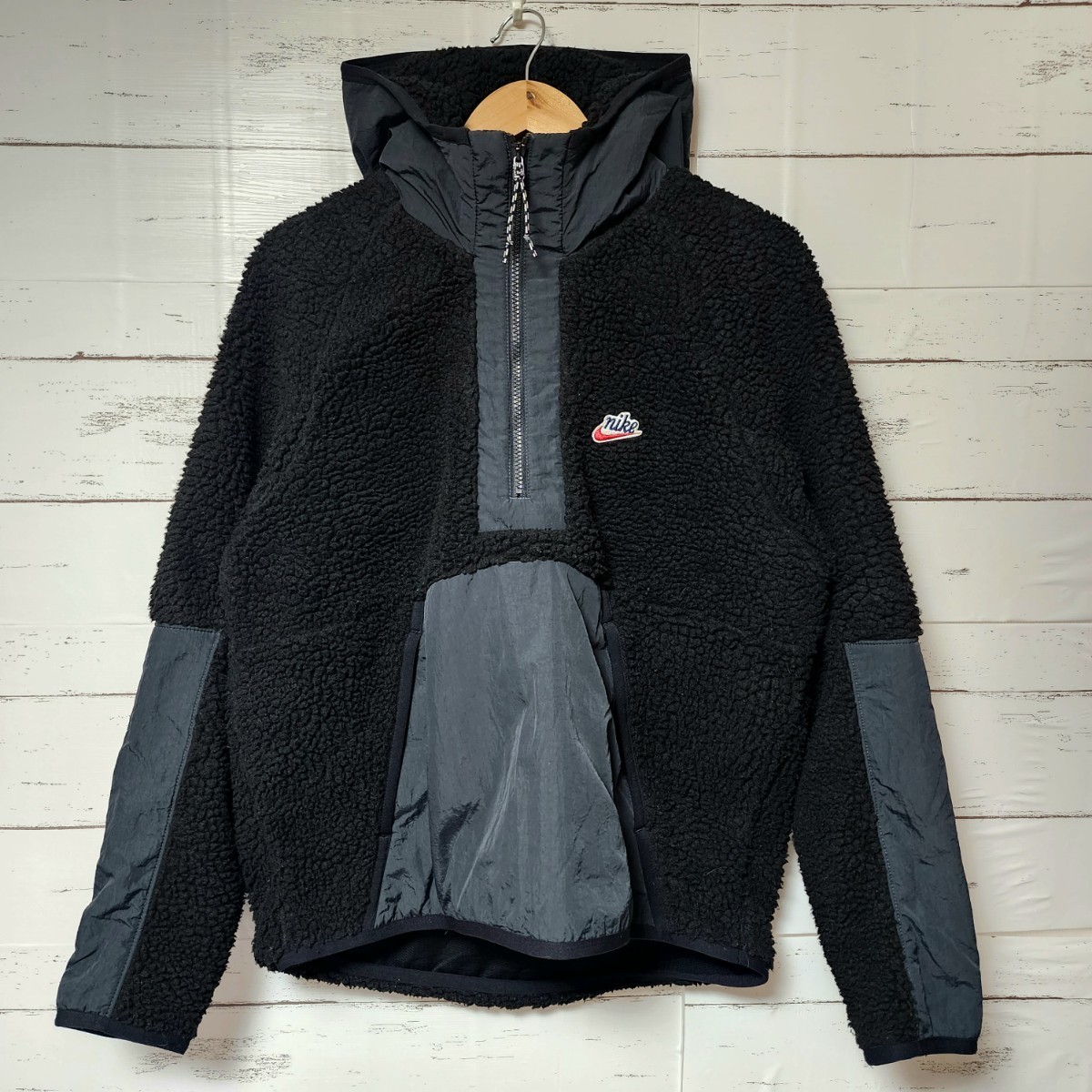 希少》NIKE ナイキ フリースジャケット ボア ハーフジップ 刺繍 希少》NIKE ナイキ フリースジャケット ボア ハーフジップ 刺繍