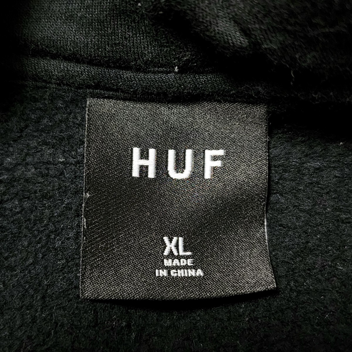 再入荷】 ハフ 《大人気》HUF パーカー XL ブラック バックロゴ