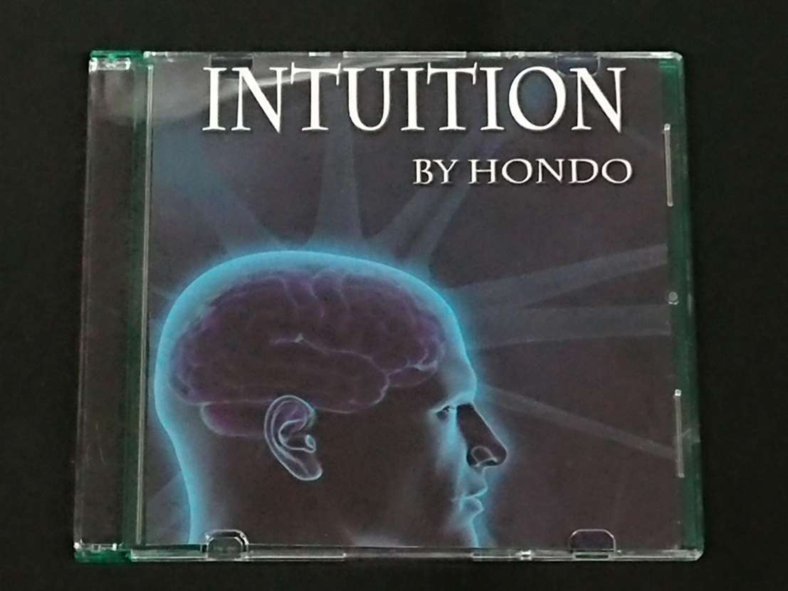 【M149】INTUITION　インテューイション　Hondo and David Leon　カード　トランプ　DVD　クロースアップ　マジック　手品_画像1