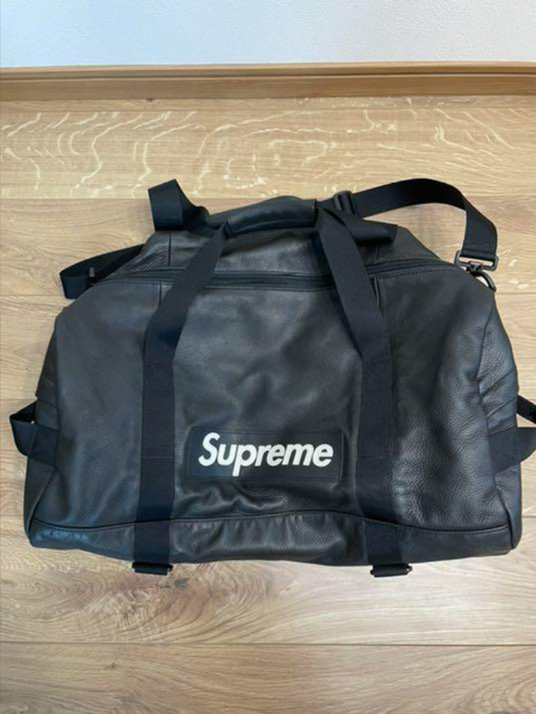 正規品 シュプリーム ダッフルバッグ Supreme ×NIKE ナイキコラボ ボストンバッグ レザー ブラック ドラムバッグ Leather Duffle Bag_画像2