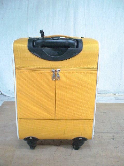3921　エレッセ　黄色　スーツケース　キャリケース　旅行用　ビジネストラベルバック_画像3