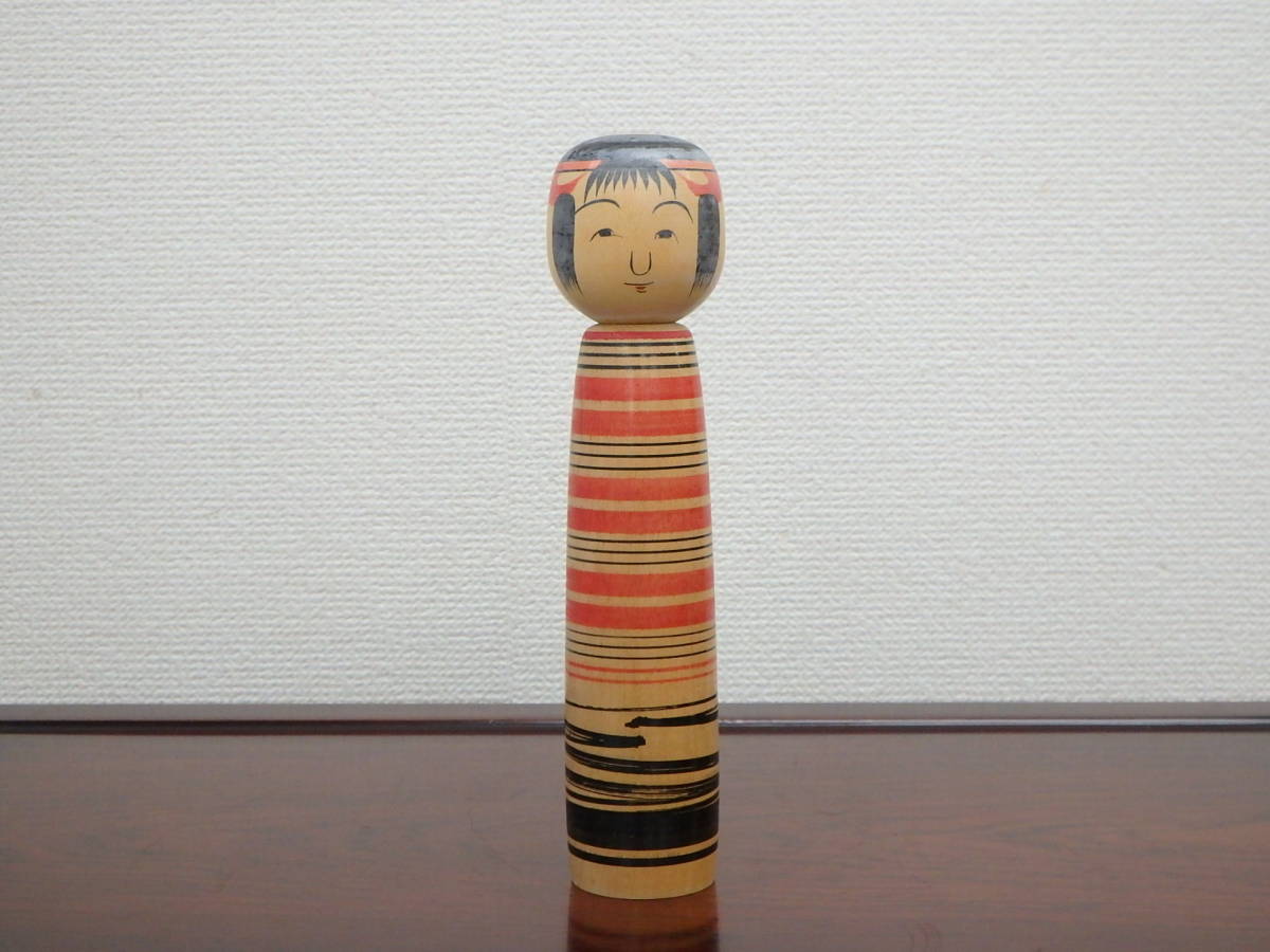 斎藤弘道 作 こけし/伝統こけし 高さ約19.5cm 在銘/銘有 人形/日本人形 置物/置飾り 工芸品/民芸品/伝統工芸 『W1203-217』_画像1