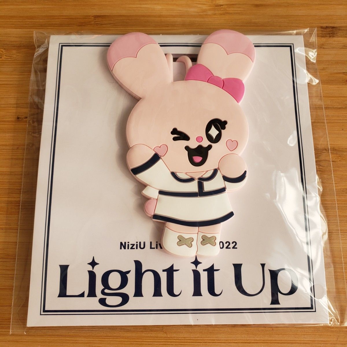 NiziU 【Light it Up】NIZOOネームタグ ピョンピョン 未開封 NiziU 【Light it Up】NIZOOネームタグ ピョンピョン 未開封