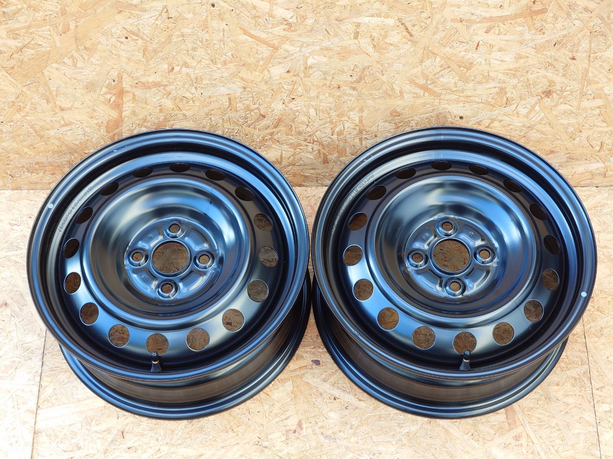 新車外し】トヨタ ヤリス 純正スチールホイール 15×6J+45 2本 新車外し】トヨタ ヤリス 純正スチールホイール 15×6J+45 2本