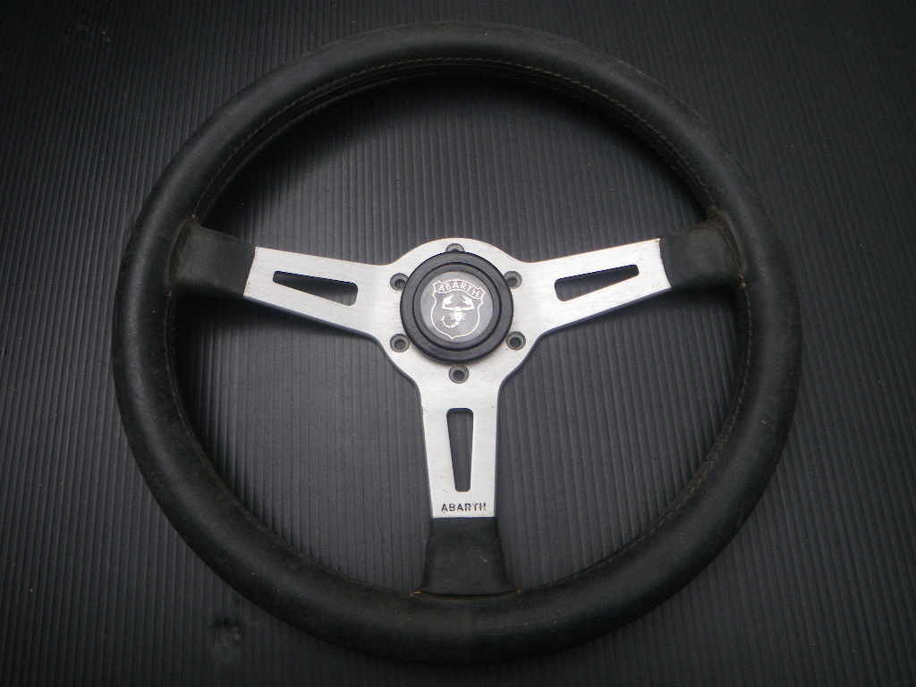 ABARTH ハンドル ステアリング