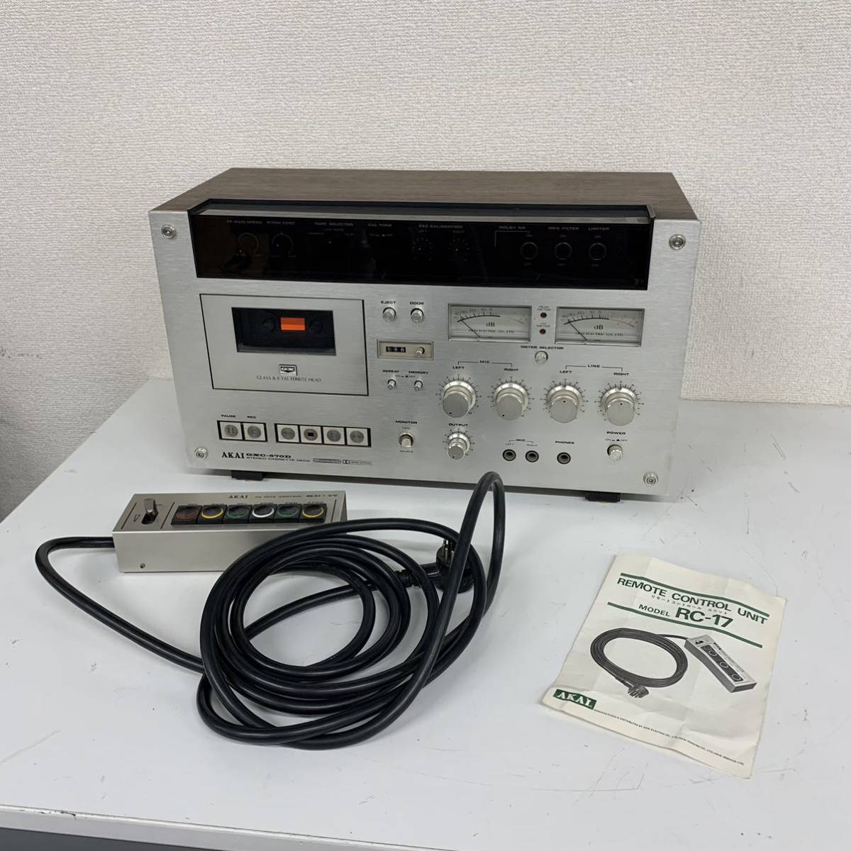 華麗 【Jb4】 AKAI 772-137 現状品 通電品 リモコン RC-17 カセット