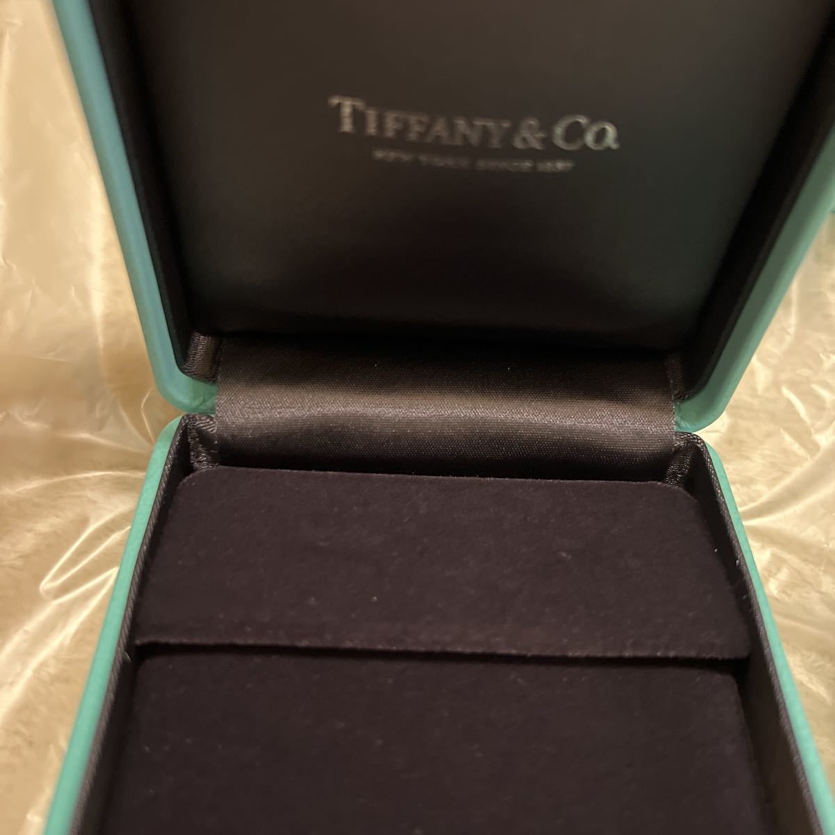 ティファニー TIFFANY リング　ピアス　空箱　BOX 空き箱　箱　化粧箱　TIFFANY&Co. ブルー　アクセサリー　ケース　リングケース_画像3