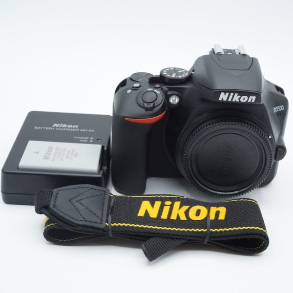 【新品級】ショット数474回 Nikon デジタル一眼レフカメラ D3500 ボディ #274