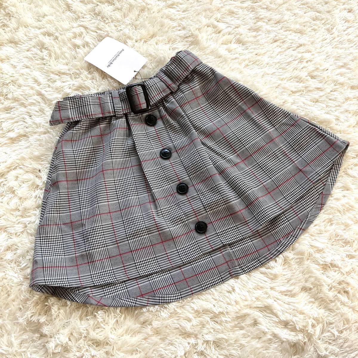 美品!BeBe 100cm スカート