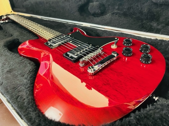 超目玉特価品！！★Washburn W I-64！！★お洒落なボディデザイン・カラー！！★限定1本入荷！！_画像1