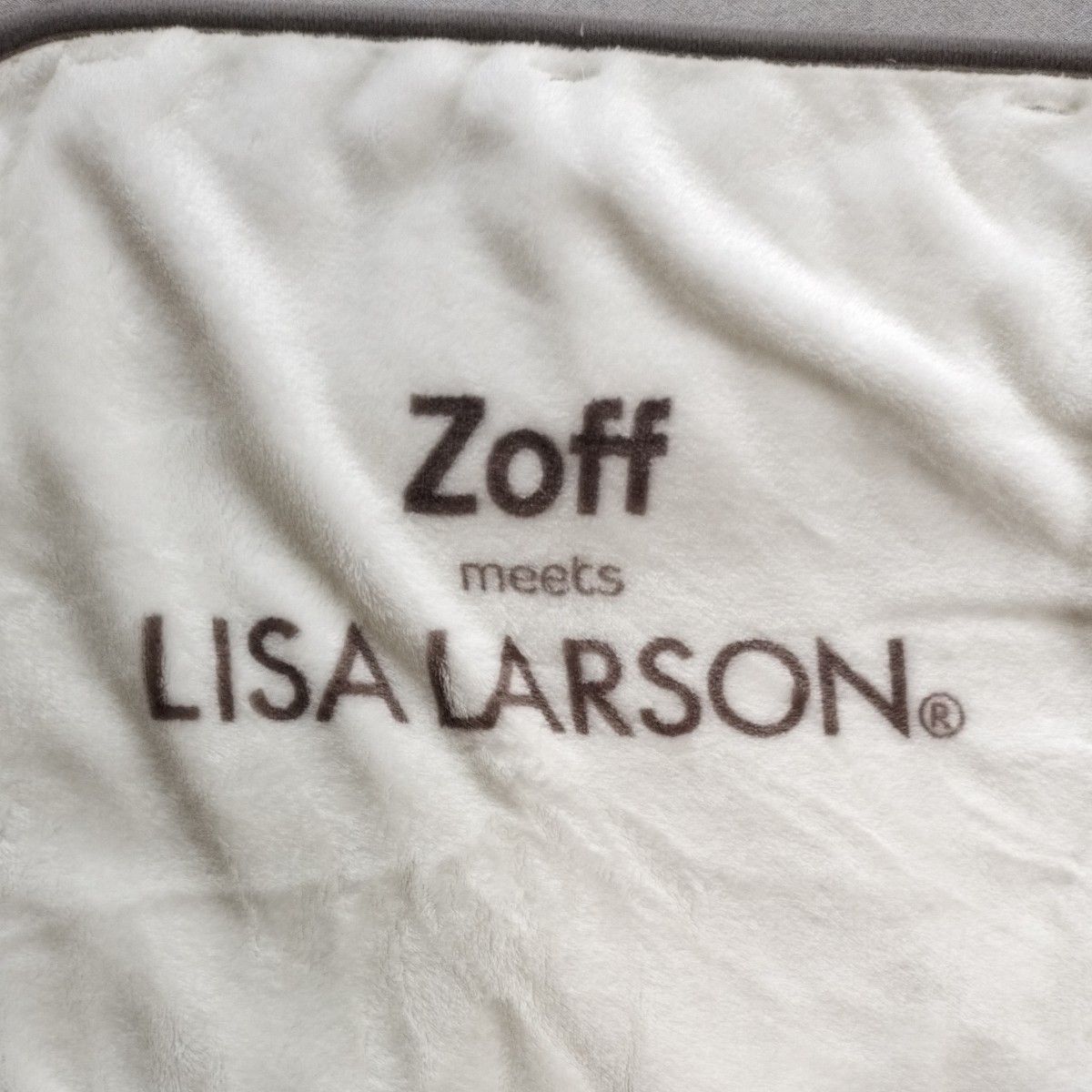 Lisa Larson 収納袋付ブランケット　未使用品　Zoff福袋特典 リサラーソン フリースブランケット