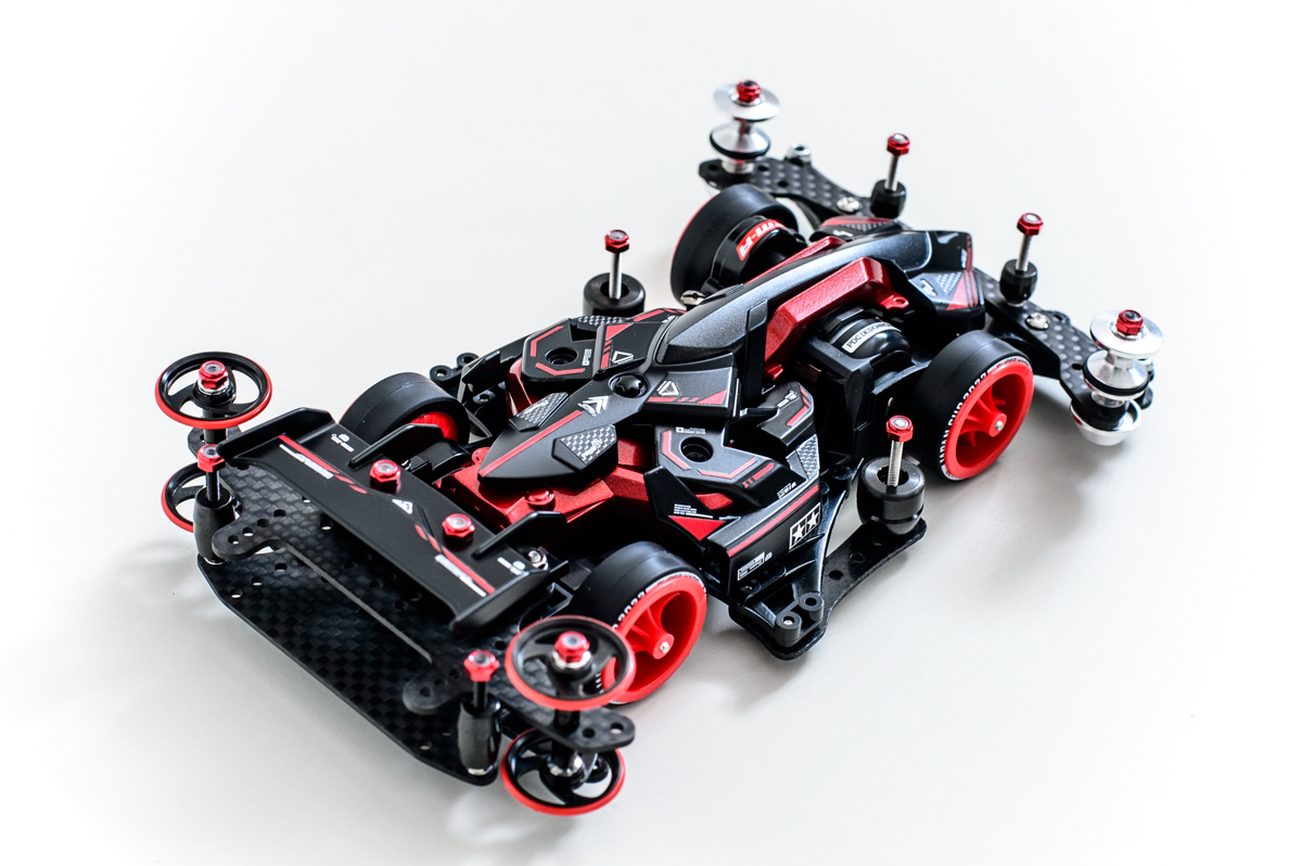 マッハフレームFMA HGカーボンフルベアリング・塗装済み完成品 マッハフレームFMA HGカーボンフルベアリング・塗装済み完成品