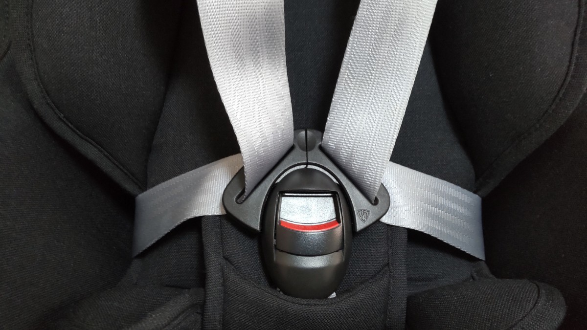 ☆美品☆ BRITAX×VOLVO SWINGFIX i-SIZE isofix ブリタックス×ボルボ スイングフィックス チャイルドシート 純正 アイソフィックス
