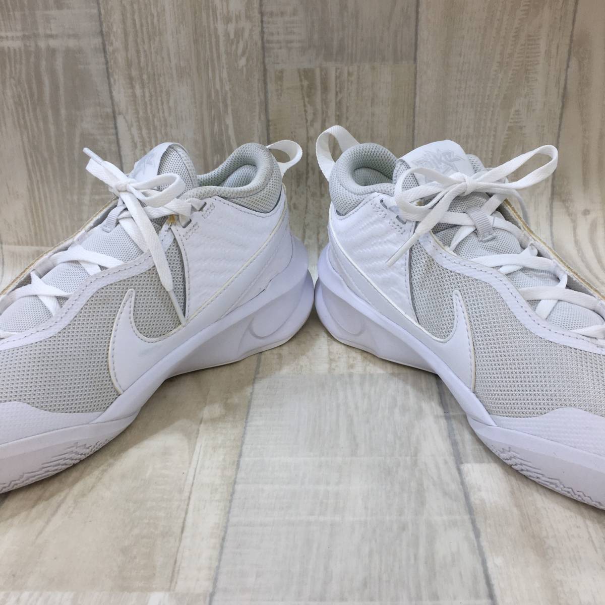 NZ450○NIKE TEAM HUSTLE○24○ホワイト CW6735-101 バスケット NZ450○NIKE TEAM HUSTLE○24○ホワイト CW6735-101 バスケット