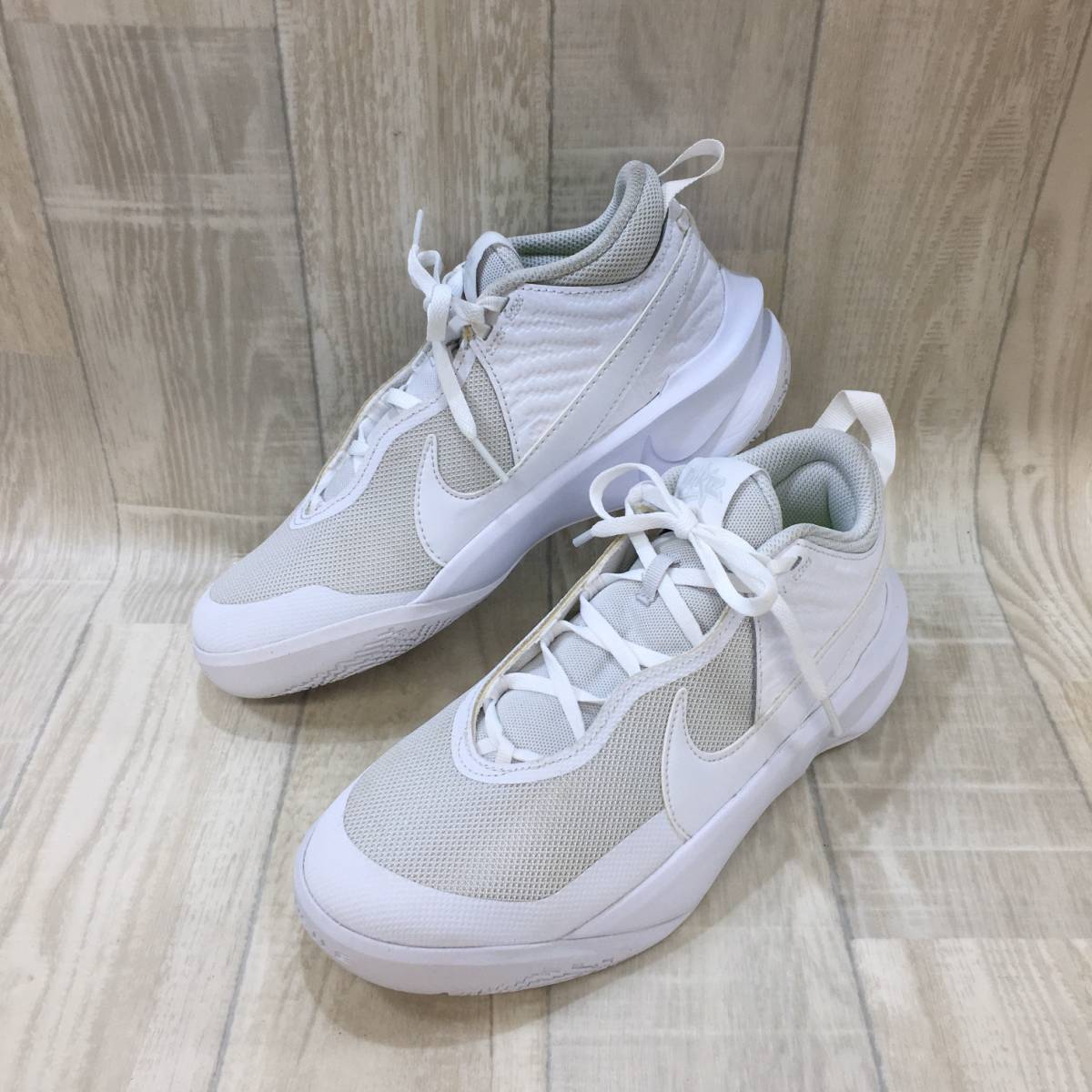 NZ450○NIKE TEAM HUSTLE○24○ホワイト CW6735-101 バスケット NZ450○NIKE TEAM HUSTLE○24○ホワイト CW6735-101 バスケット