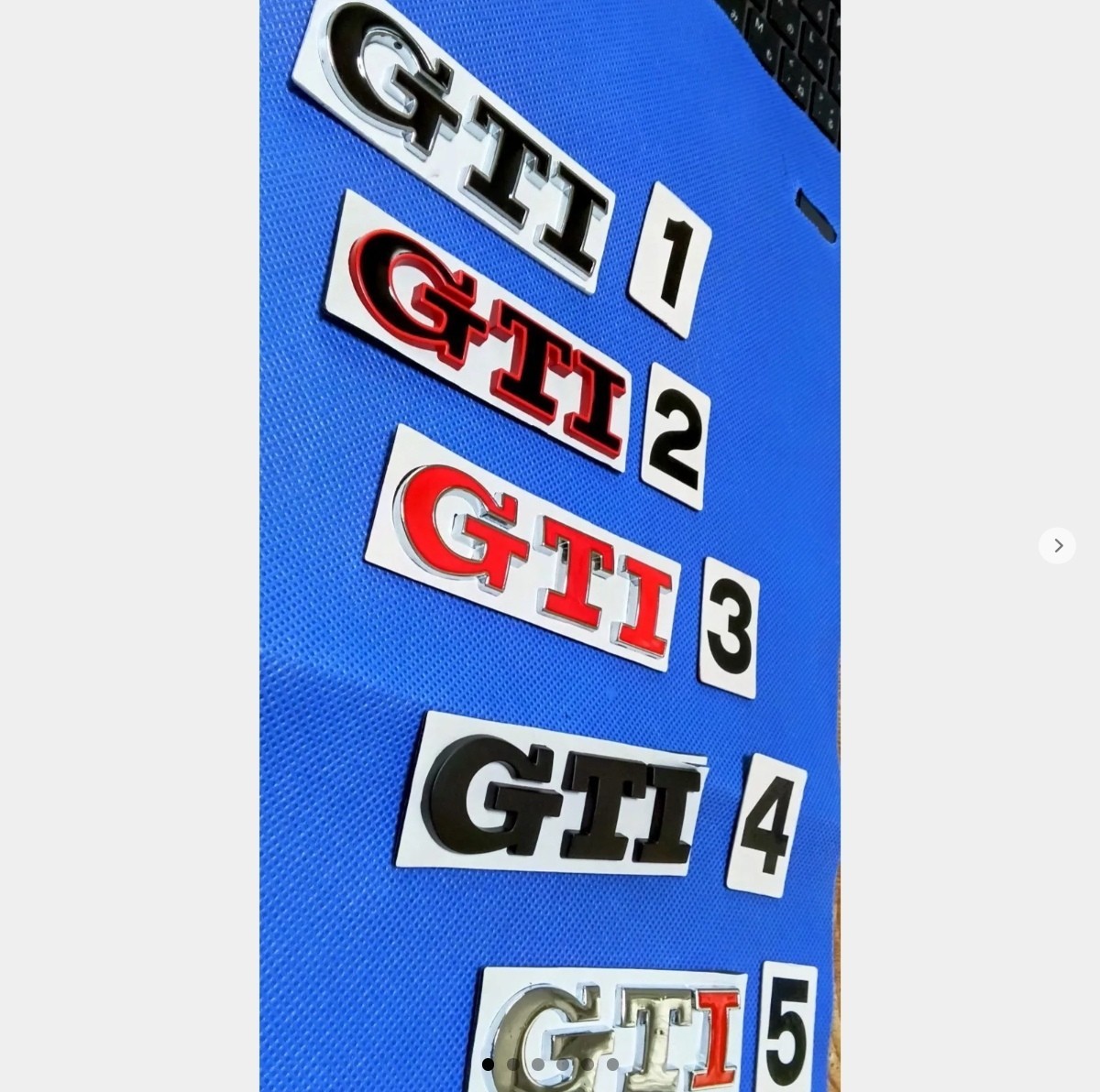 フォルクスワーゲン　GTI 　エンブレム　重厚　耐久性あり　両面テープ付　在庫1番 3番 4番のみ_画像1
