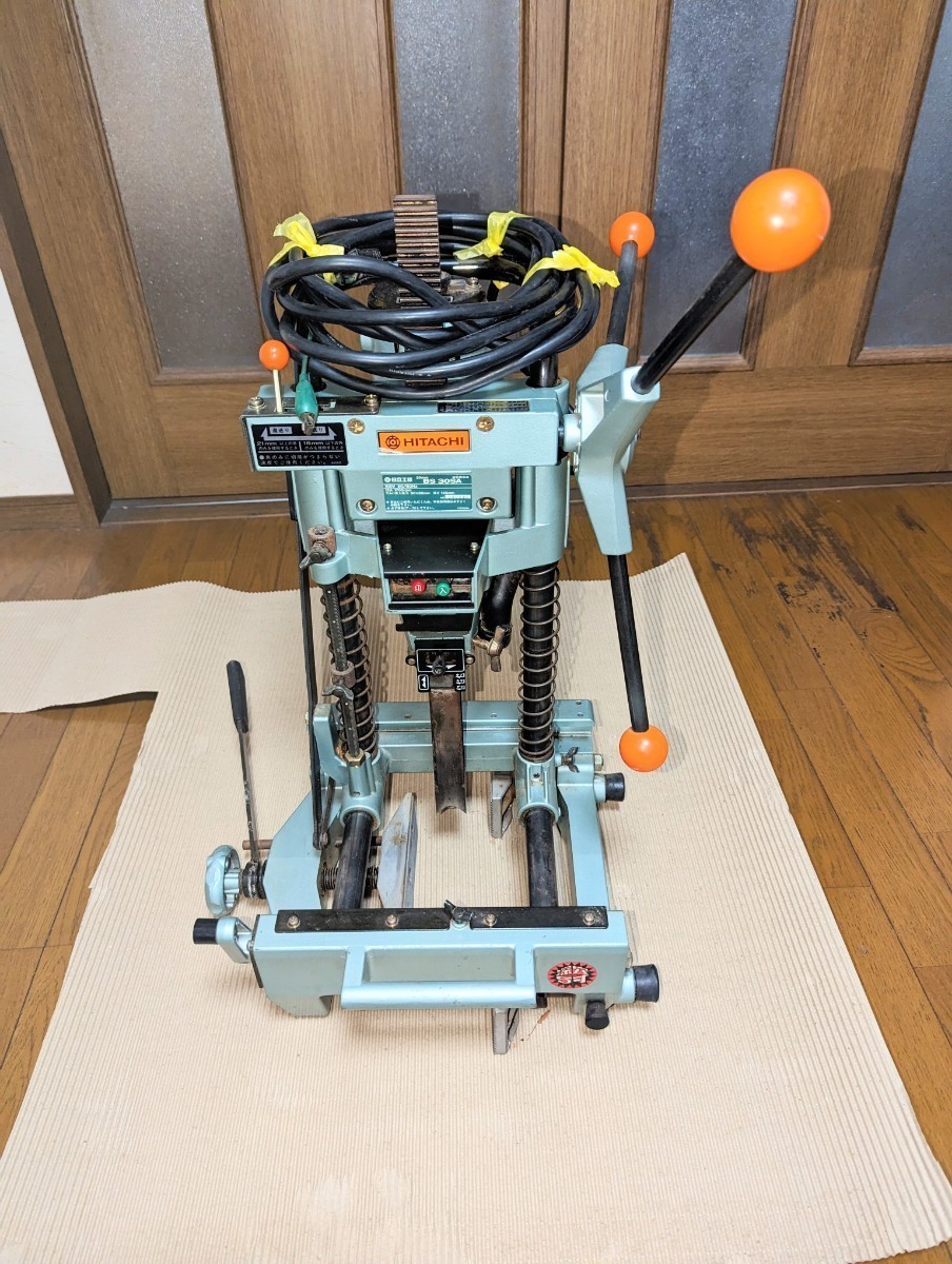 HITACHI/ 日立工機/30mm 深穴角のみ/BS 30 SA/ 大工道具(切断機一般