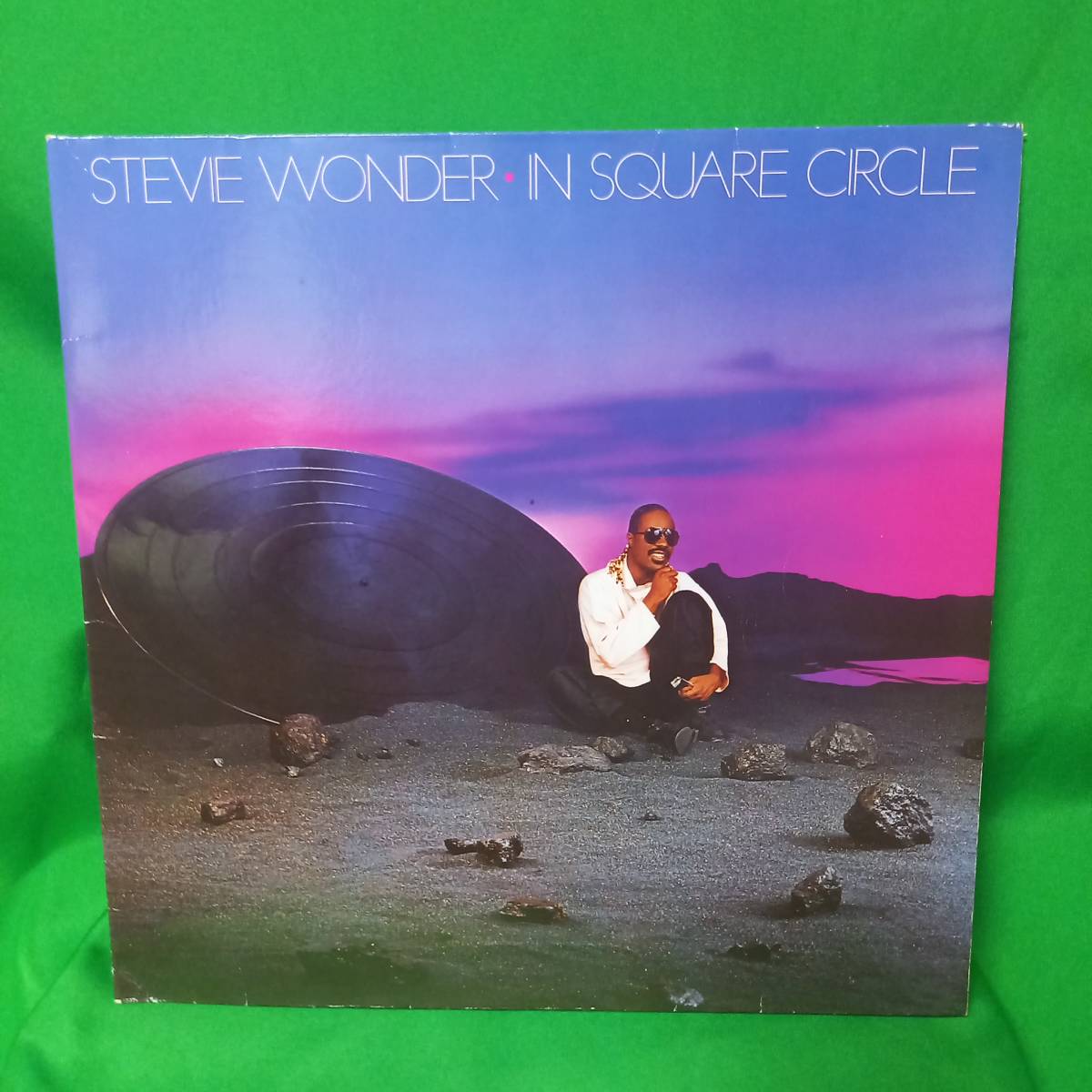 LP レコード エンボスジャケ Stevie Wonder - In Square Circle_画像1