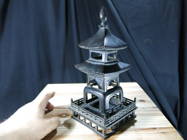 A　銅製仏塔　江戸時代　仏教　ストゥーパ　涅槃　卒塔婆　パゴダ stupa pagoda 層塔 宗教建築 香炉　釈迦　仏舎利　舎利容器　相輪　楼閣_画像5