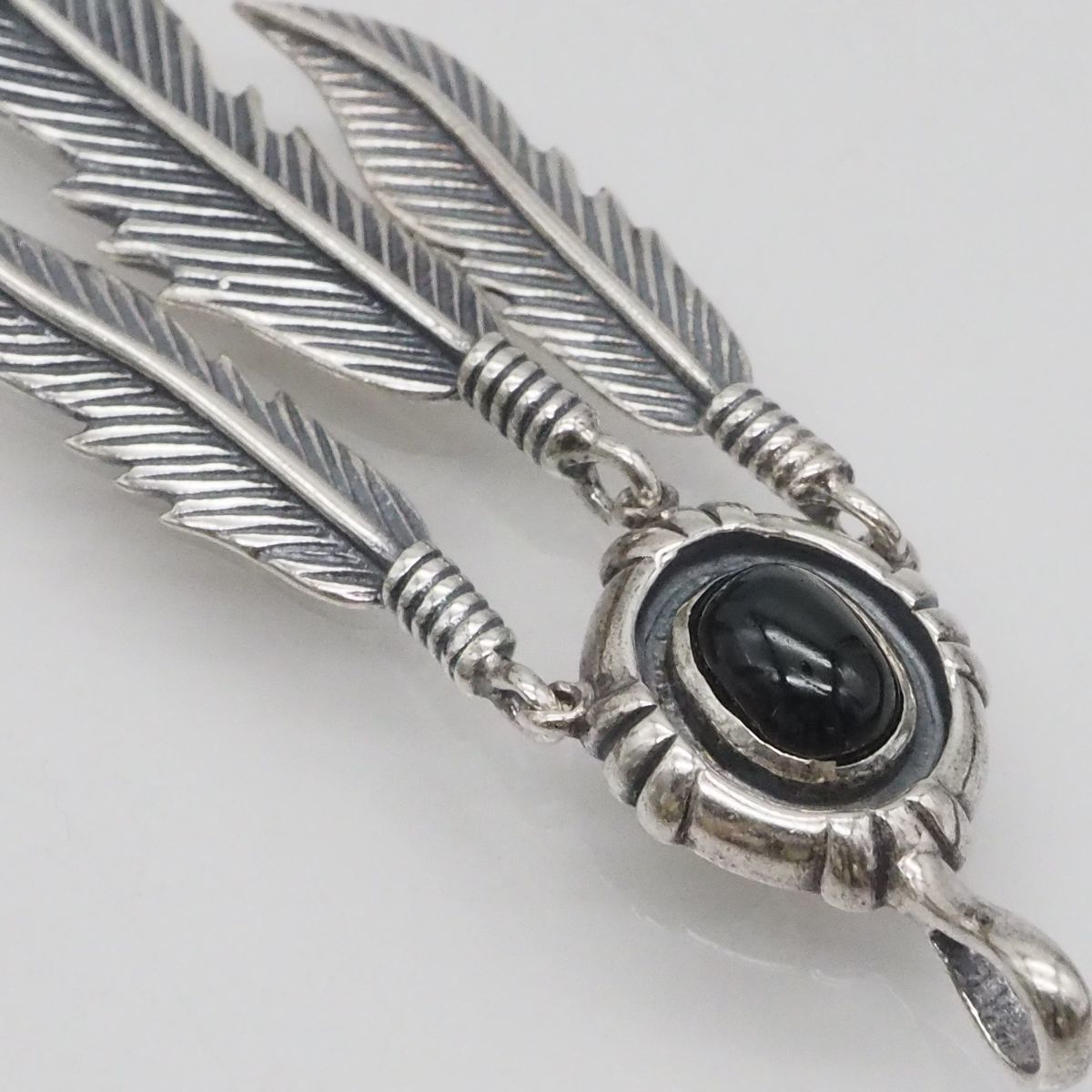 D637 ナバホ ブラックスター TJK SILVER刻印ペンダント トップ D637 ナバホ ブラックスター TJK SILVER刻印ペンダント トップ