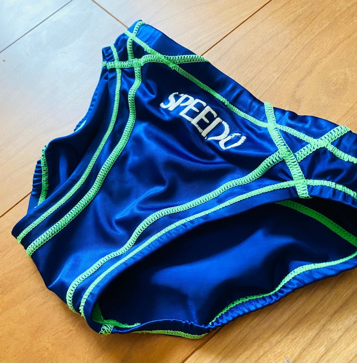 ライフセーバー仕様 旧ロゴ SPEEDO Sサイズ 競パン 競泳水着 - 水着