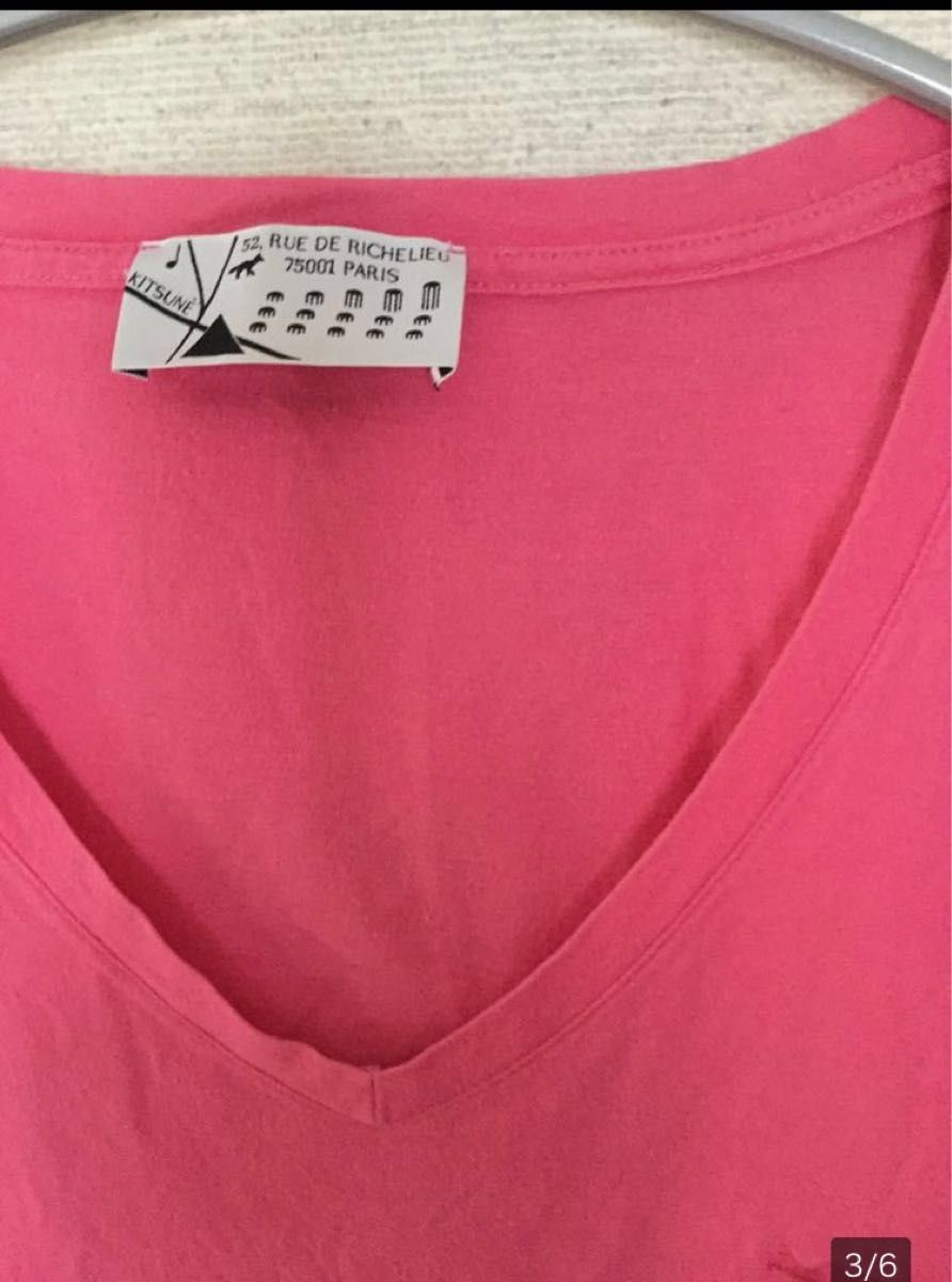 MAISON KITSUNE　Vネック 半袖　Tシャツ メゾンキツネ ネオンピンク Ｍサイズ ワンポイント 無地 フランス製 蛍光