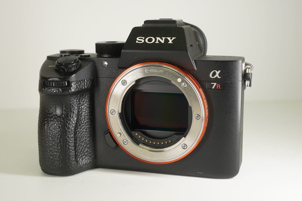 贅沢 【美品】SONY α7RIII +おまけつき ILCE-7RM3 ボディ ソニー